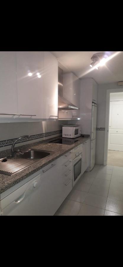 Frontline Beach Apartment Marina Real 5009 Manilva Exterior photo